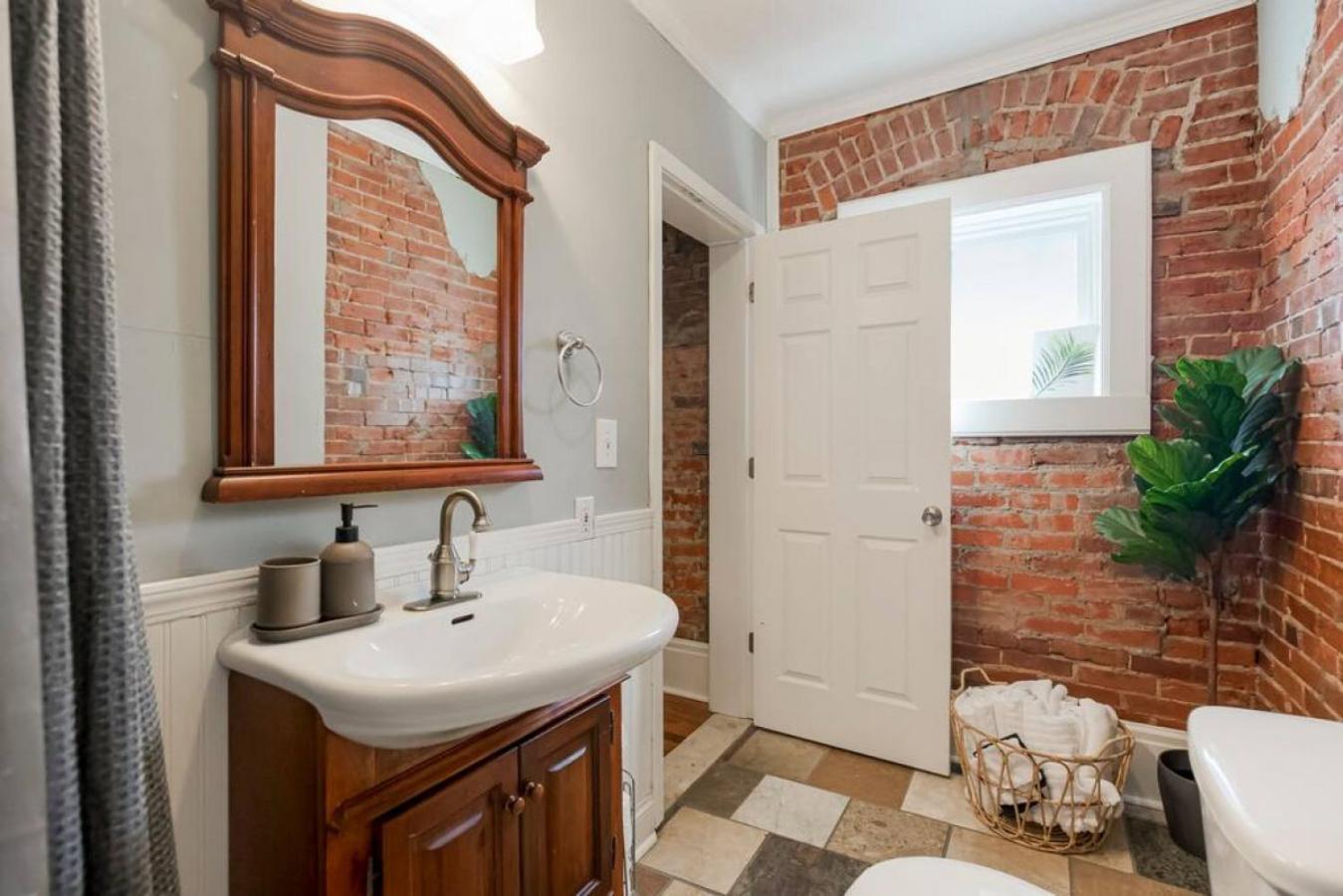 Entire Loft Downtown With Free Parking Vila Kansas City Exterior foto